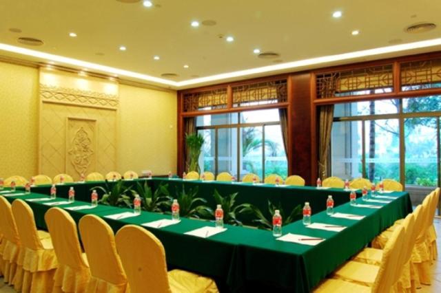 Phoenix Hotel Wuyi Цзянмынь Экстерьер фото