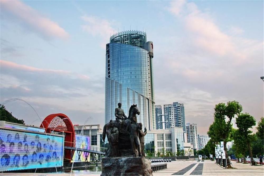 Phoenix Hotel Wuyi Цзянмынь Экстерьер фото